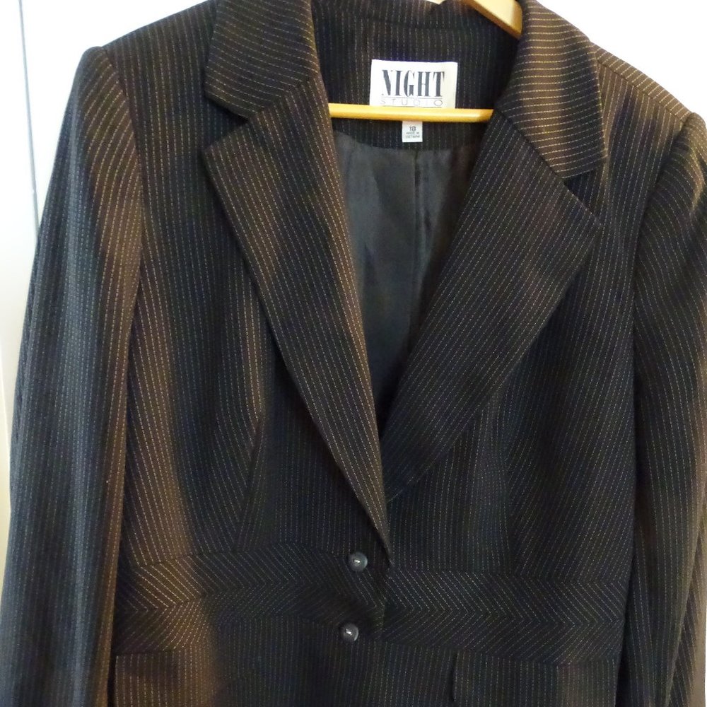 Night Studio Black Pinstripe Single Breasted Two Button Blazer 18 NWT